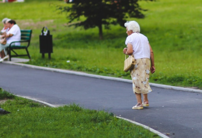 samontość osób starszych